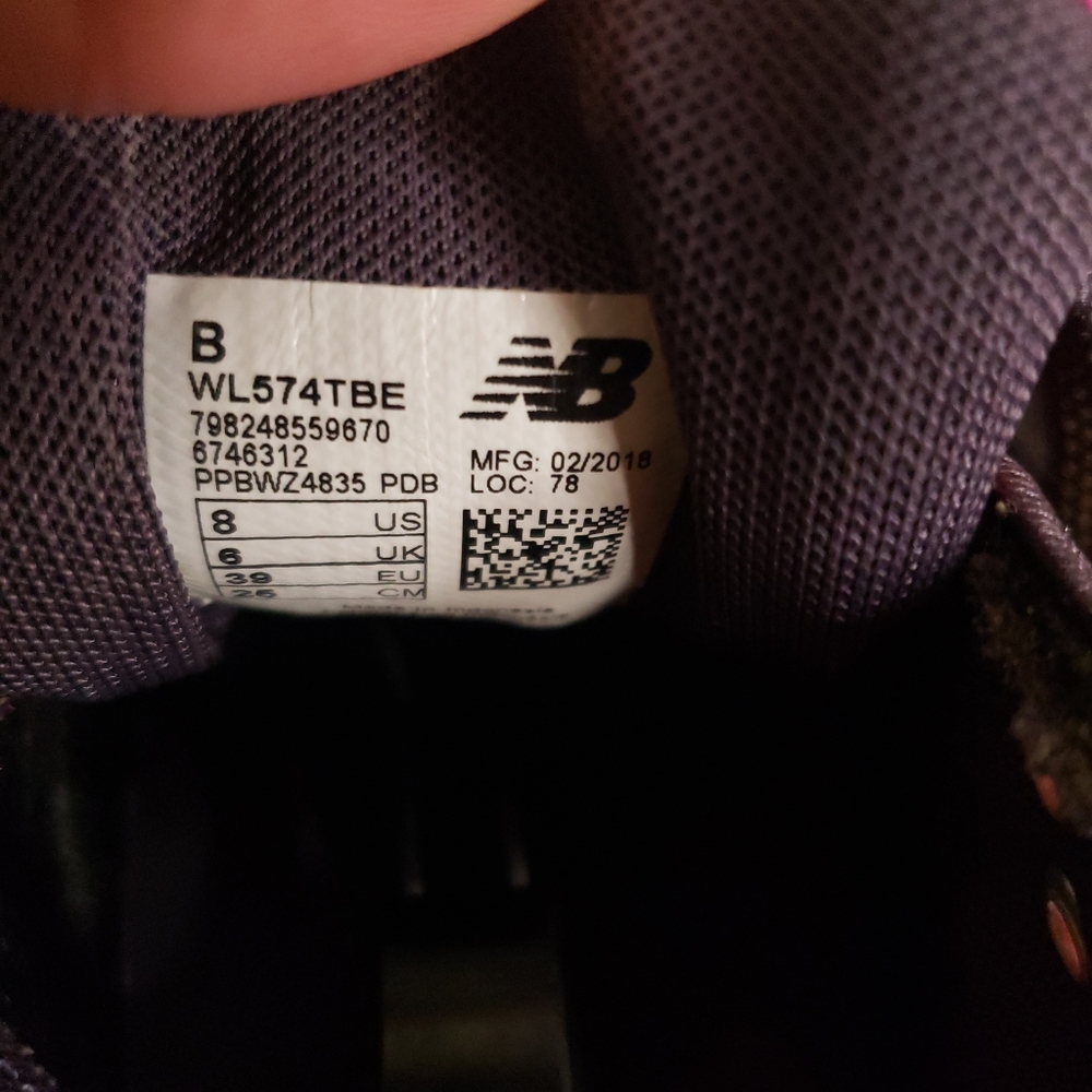 New Balance 574 - Picture 8 of 15